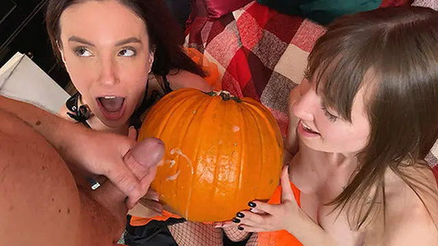 Kate Quinn & Mary Frost - FFM threesome for Halloween