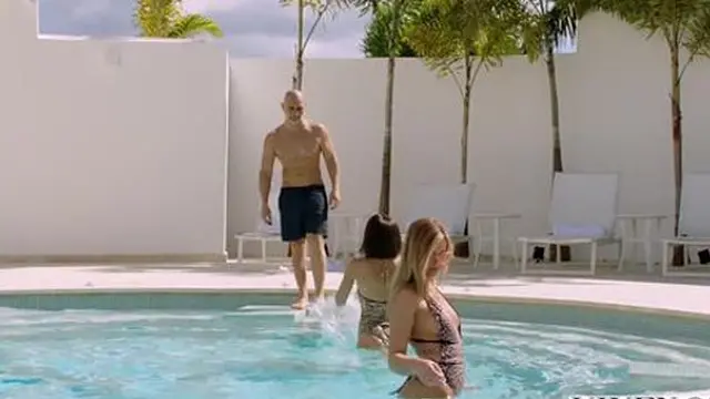 VIXEN Naughty Eve & hubby seduce their hot au pair Avery (Avery Cristy, Christian Clay, Eve Sweet)