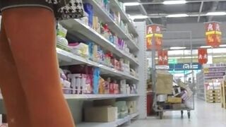 Strolling through the shop without a stitch on