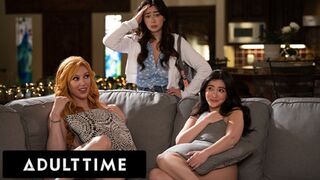 Lesbian Jane Wilde anally destroys Chloe Surreal, Stepmom in a 3-on-1 anal👌 lesbian sexual assault