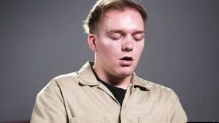 Big dick🍆 janitor sneakily lubes up big tits April Olsen's wet pussy🌮️ in the locker room