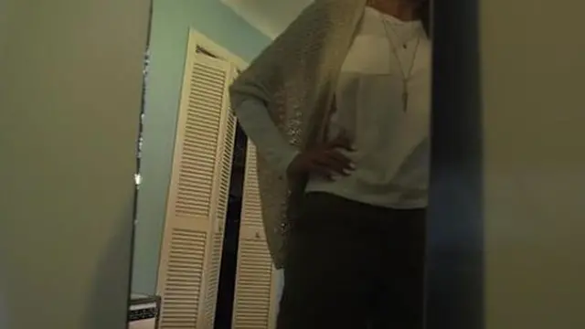 Tiny Mia Kicks Ass🍑!