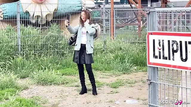 Julia Bach′s tight German booty gets pounded by horny🥵 scout during raunchy casting couch session